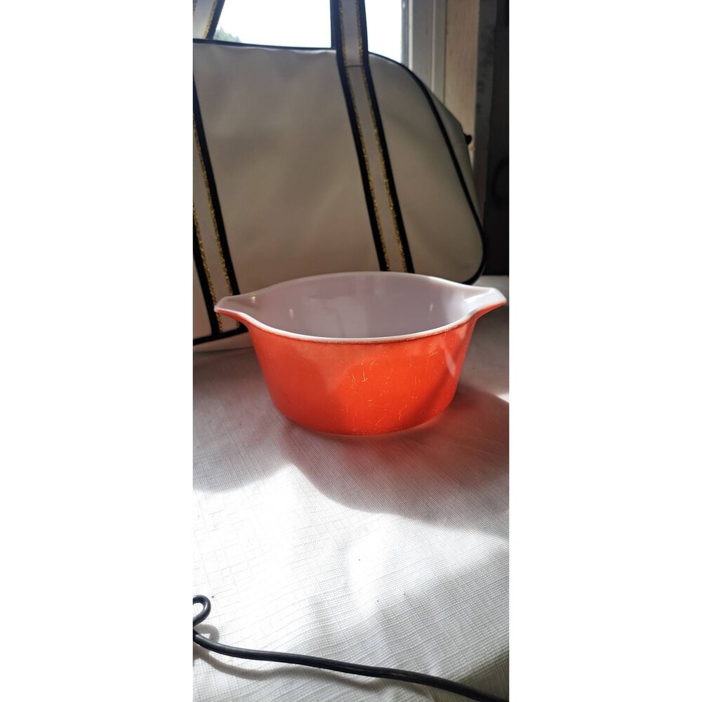 Vintage Pyrex 474-B Red Orange Cinderella Casserole Dish 1.5 Qt White Interior